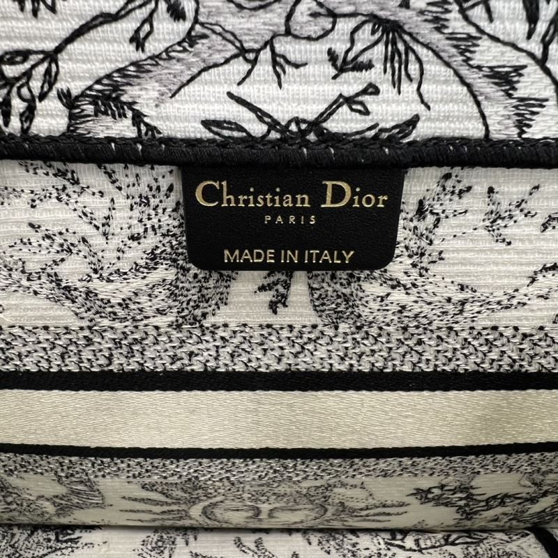 Christian Dior Shopping Bags